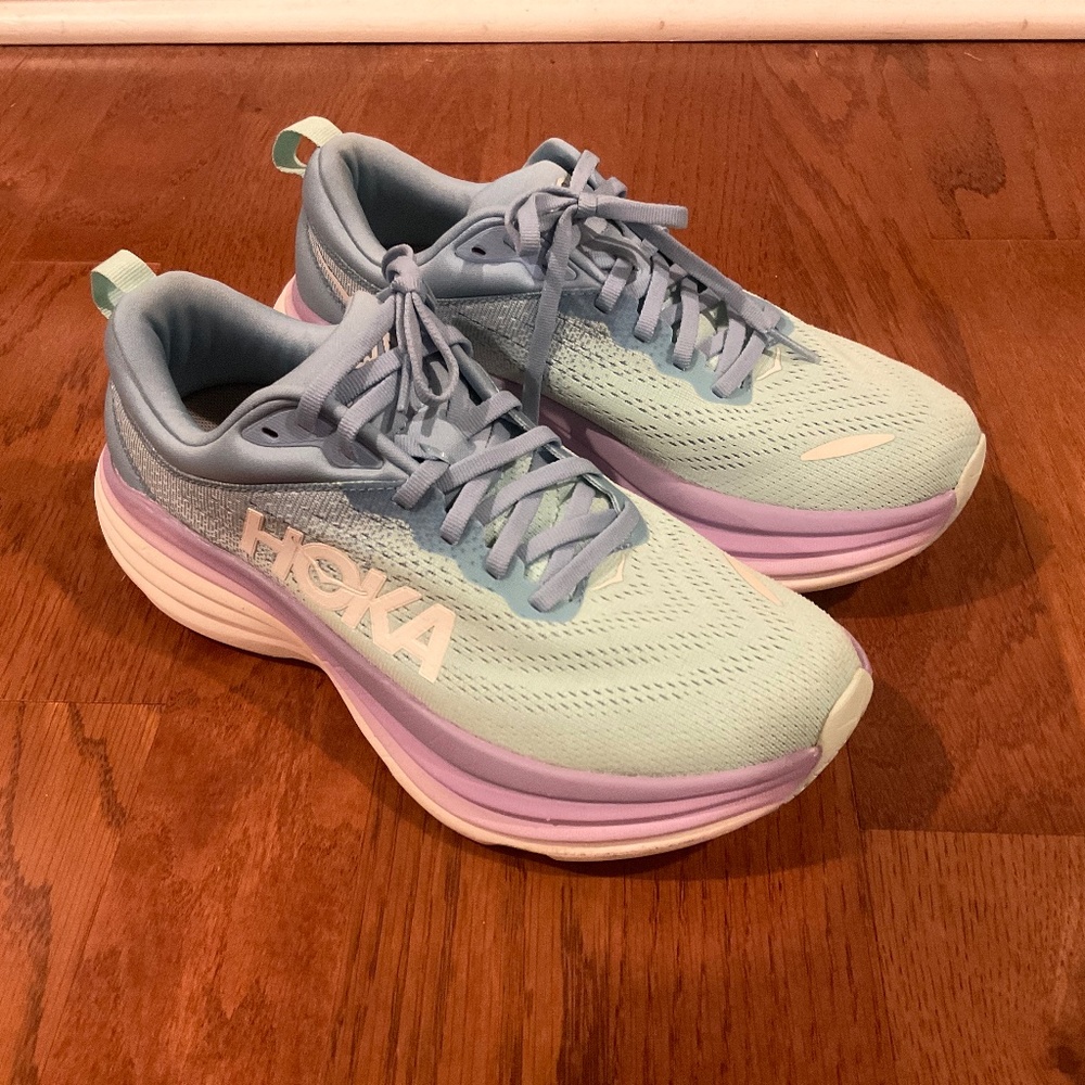 Women's Hoka Bondi 8 US Size 8.5